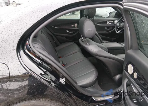 2021 Mercedes-Benz E 350 from USA, damaged, VIN W1KZF8DB7MA925798